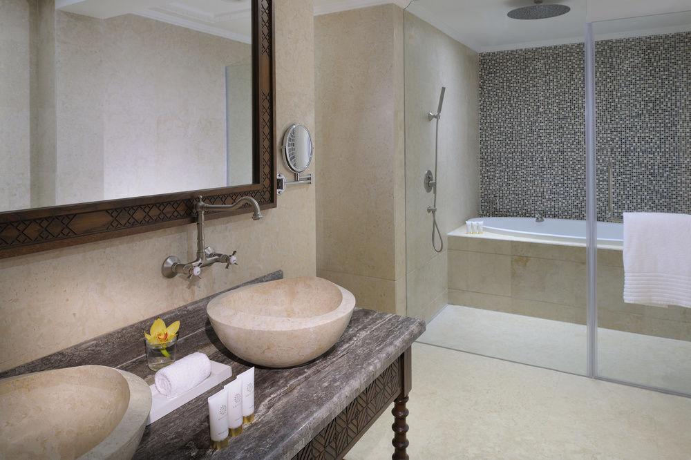 Al Bidda Boutique Hotel Доха Экстерьер фото